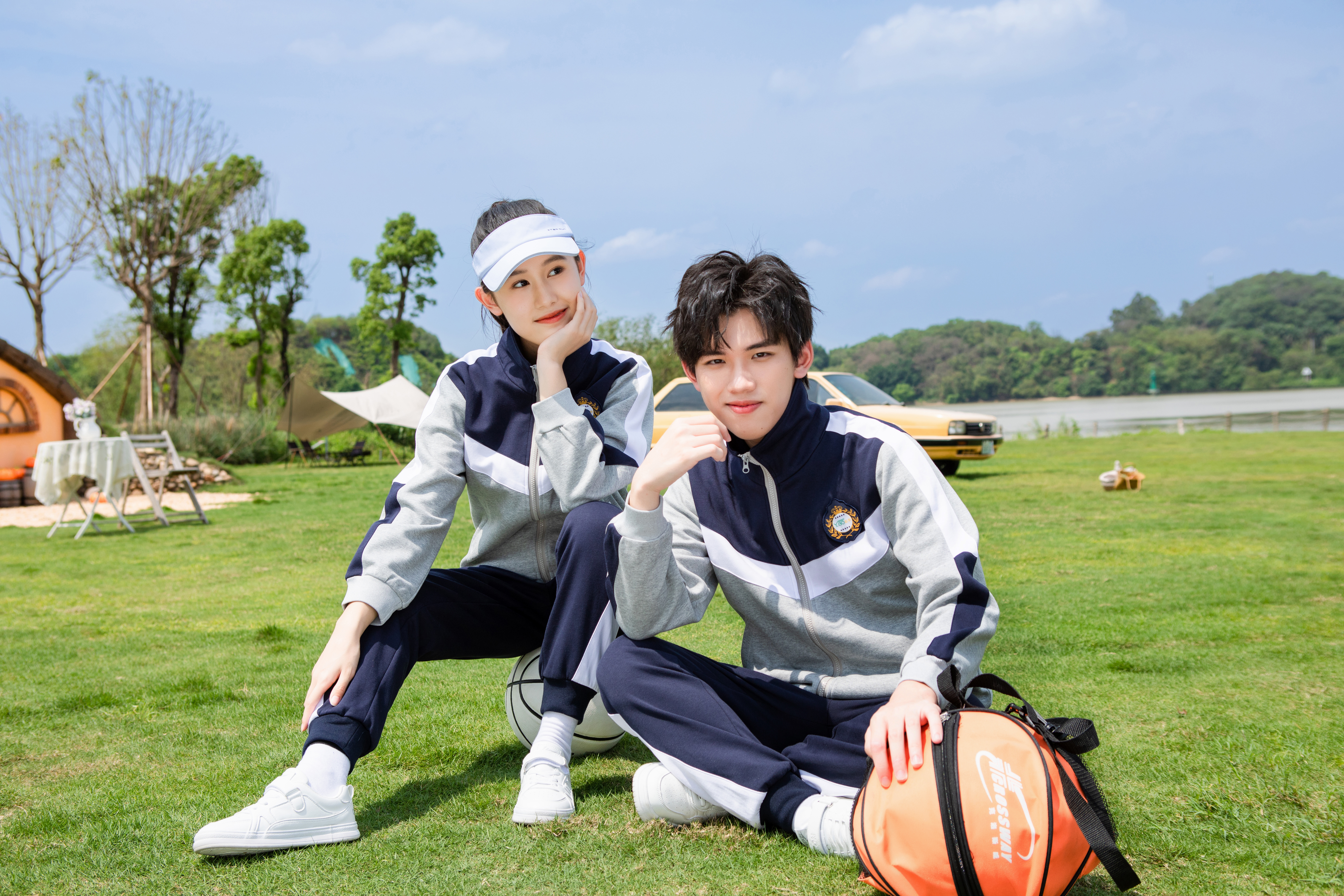 屹奧校服品牌——清華大學(xué)設(shè)計(jì)師傾力打造